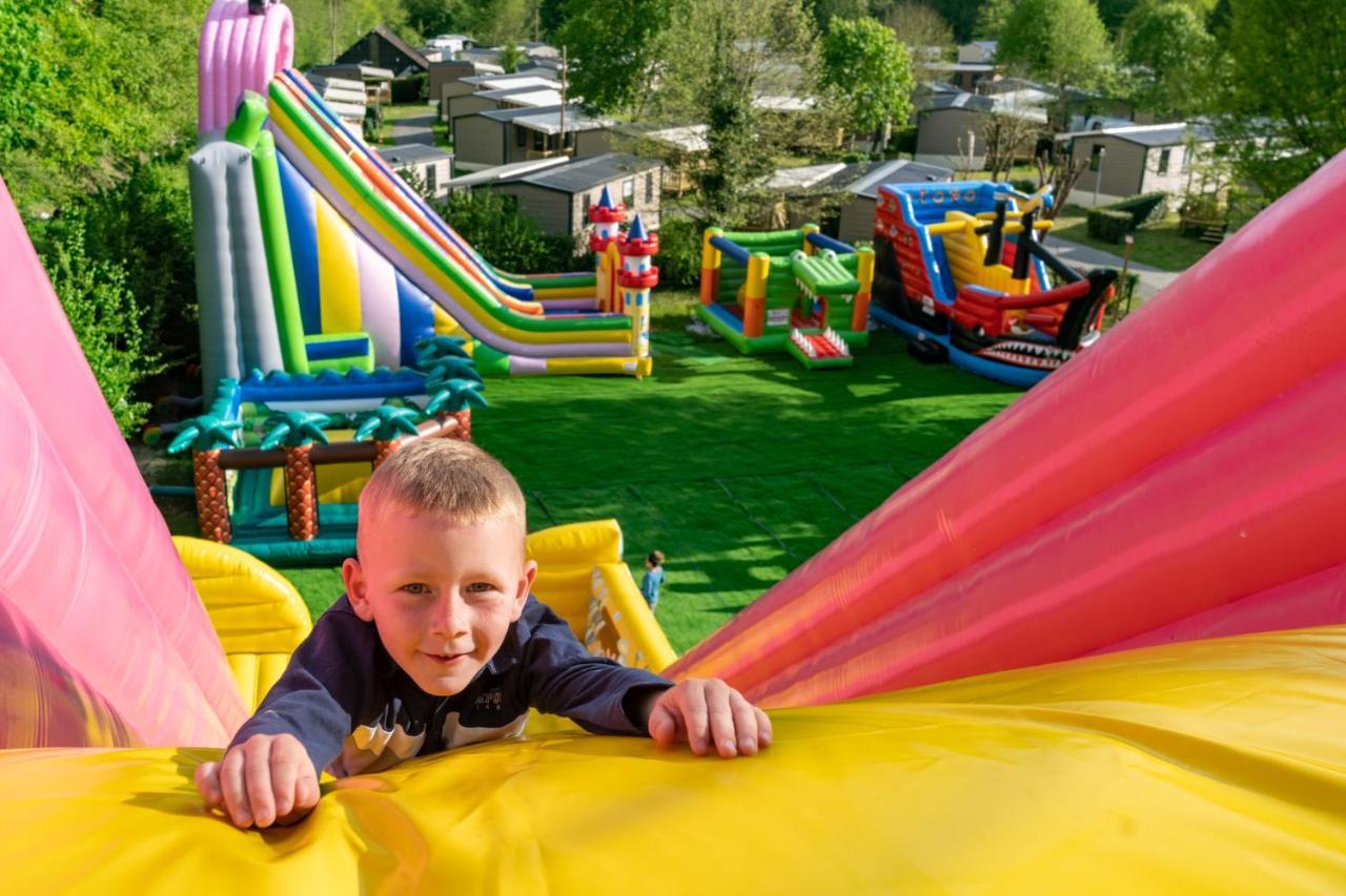 Camping Country Park Crecy La Chapelle - Site Officiel - Next To Disneyland Paris Ngoại thất bức ảnh